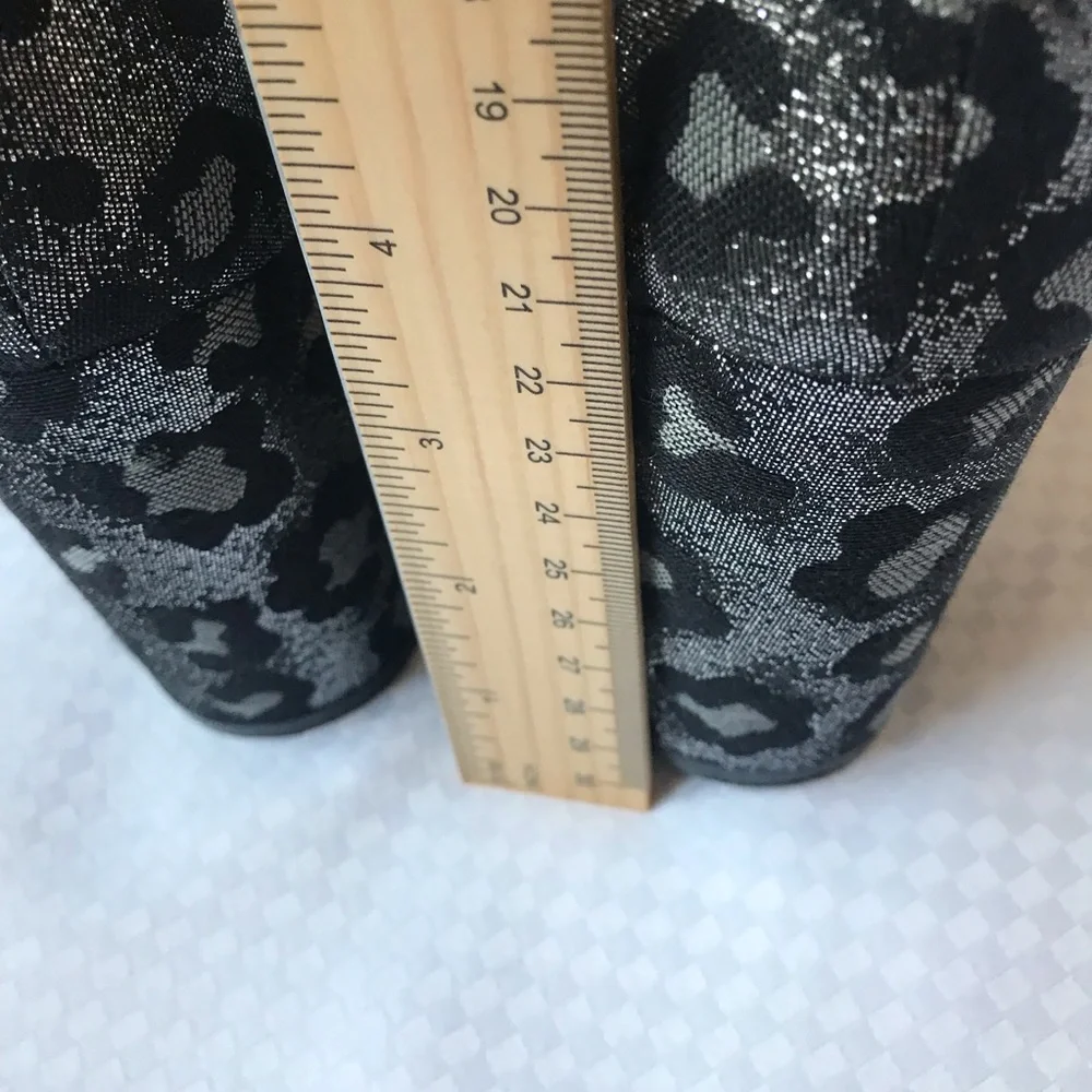 Cole Haan Black Silver Animal Print Block Heels 7B - Picture 3 of 8
